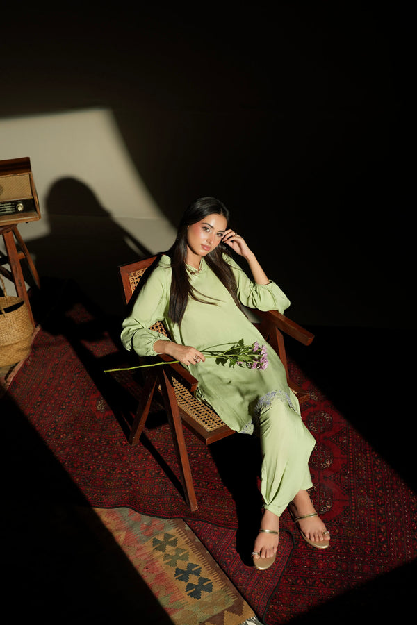 Matcha – V Neck Shirt