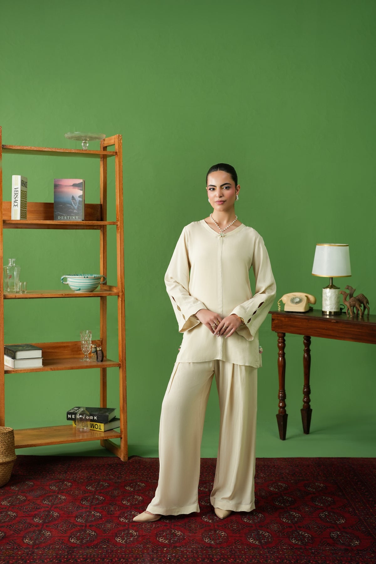Vanilla – Flowy Pleated Trousers Main image