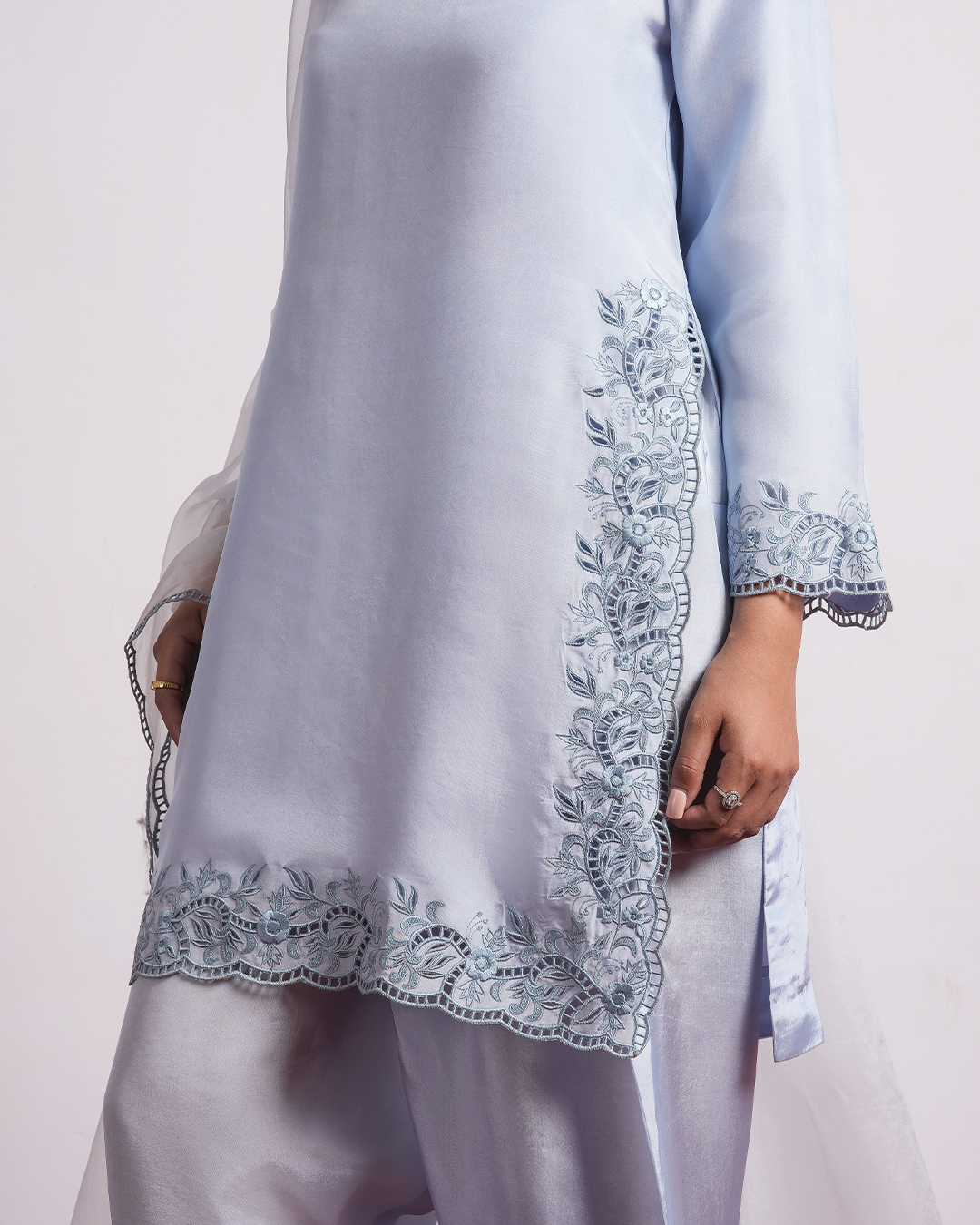 Nirah 4 Nirah - Image 4